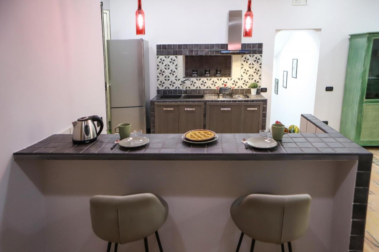 Modern Apartment At Piazza Del Gesu' By Wonderful Italy Naples Luaran gambar