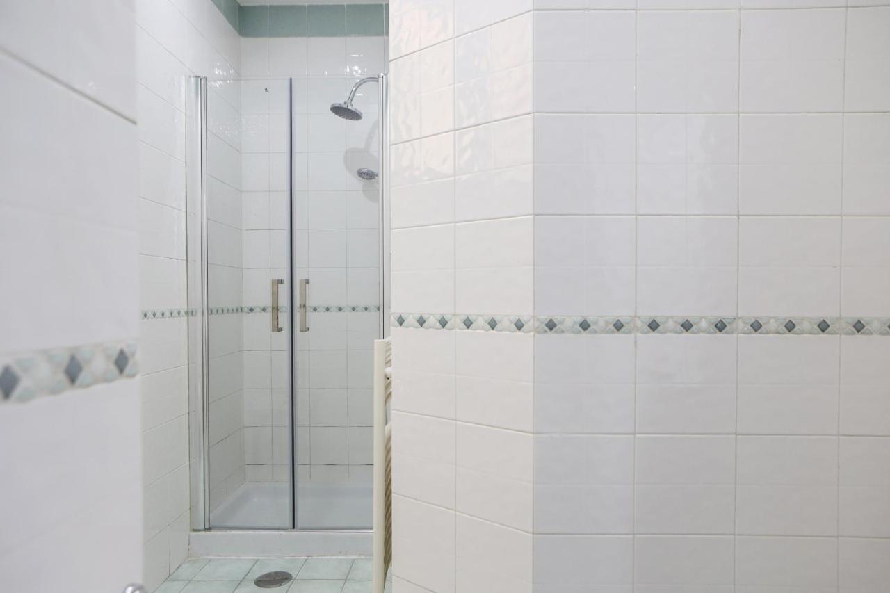 Modern Apartment At Piazza Del Gesu' By Wonderful Italy Naples Luaran gambar